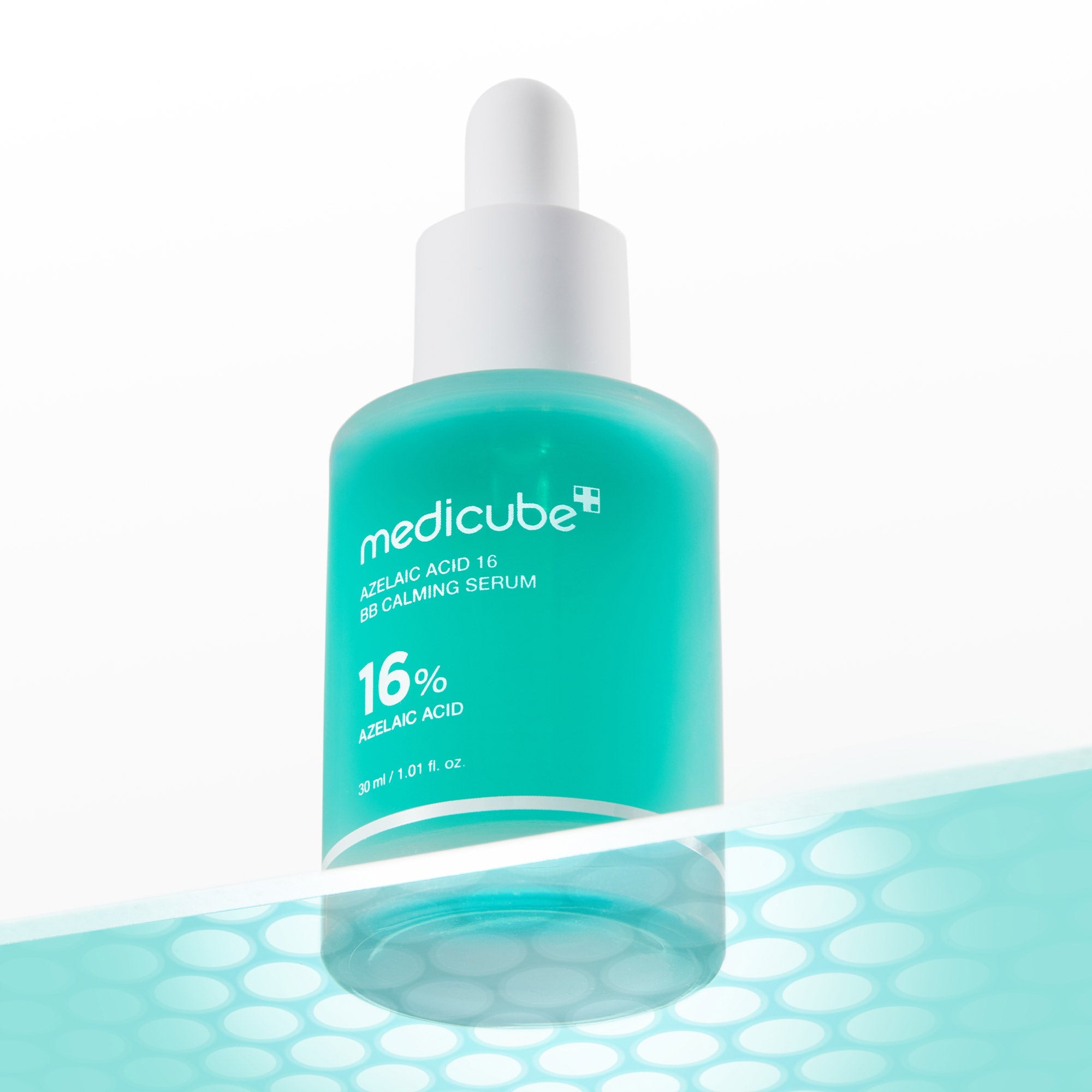 Azelaic Acid 16 Calming Serum - medicube.us