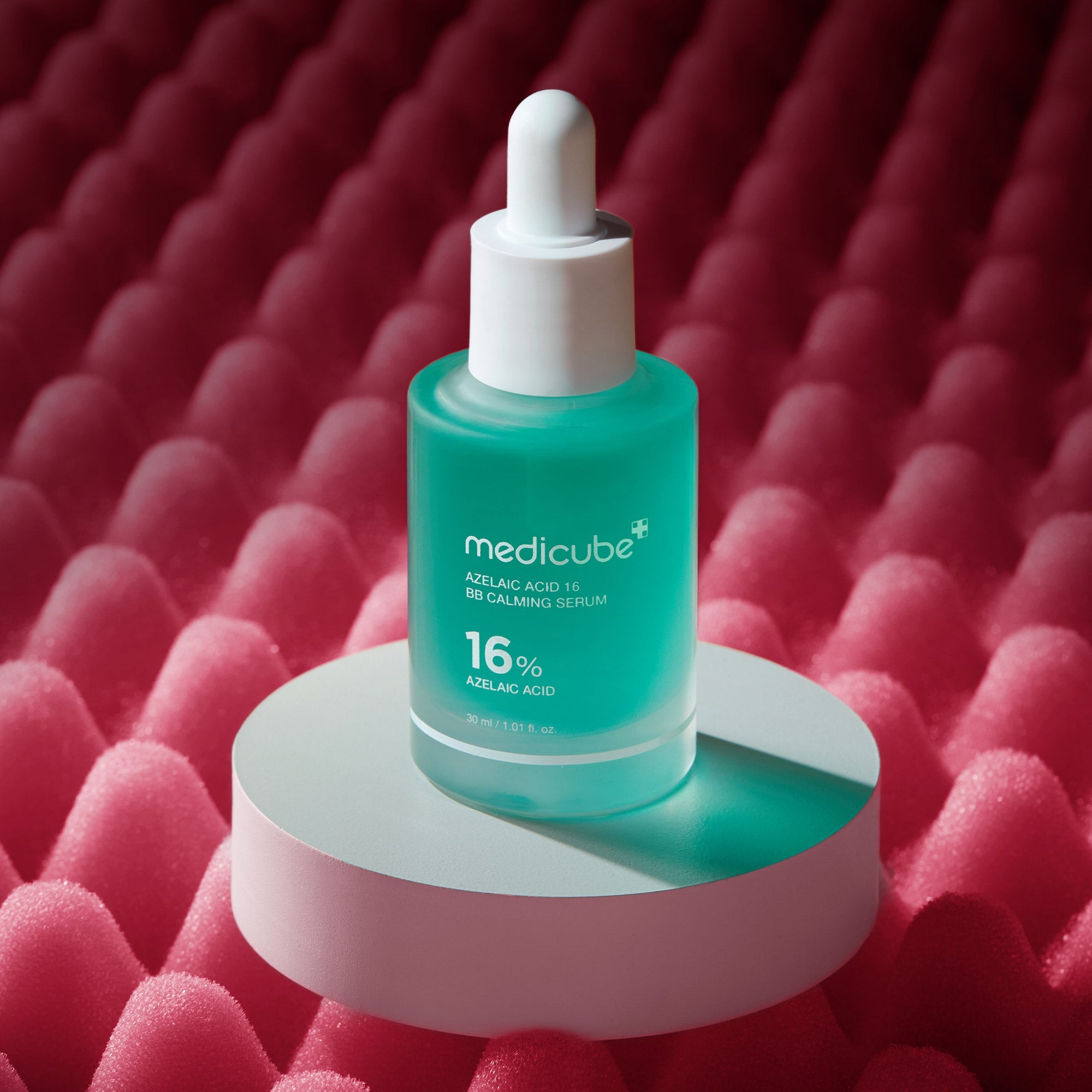 Azelaic Acid 16 Calming Serum - medicube.us